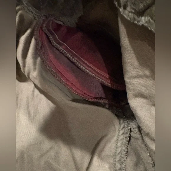 Vintage Olive Green Velvet Blazer with Notched Lapels and Fitted Silhouette Sz 8 - Picture 5 of 9